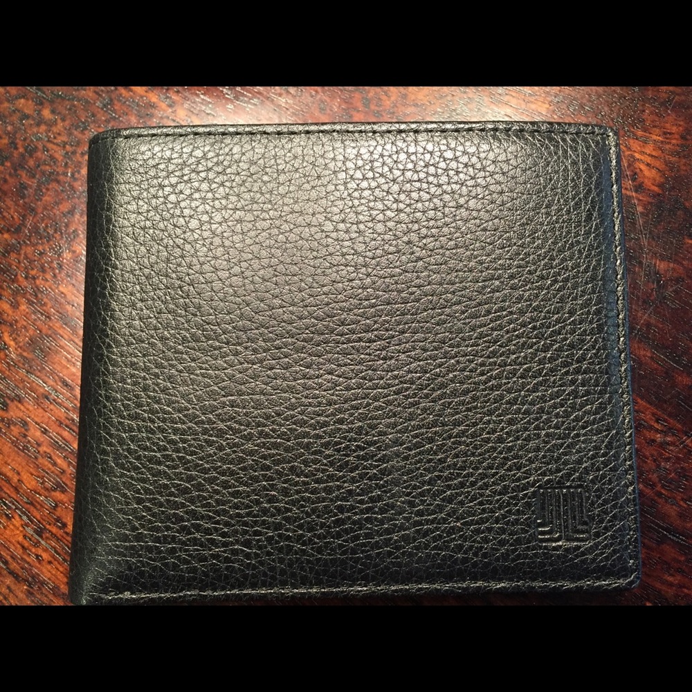 NWOT Lanvin Black Calfskin Leather Billfold Wallet